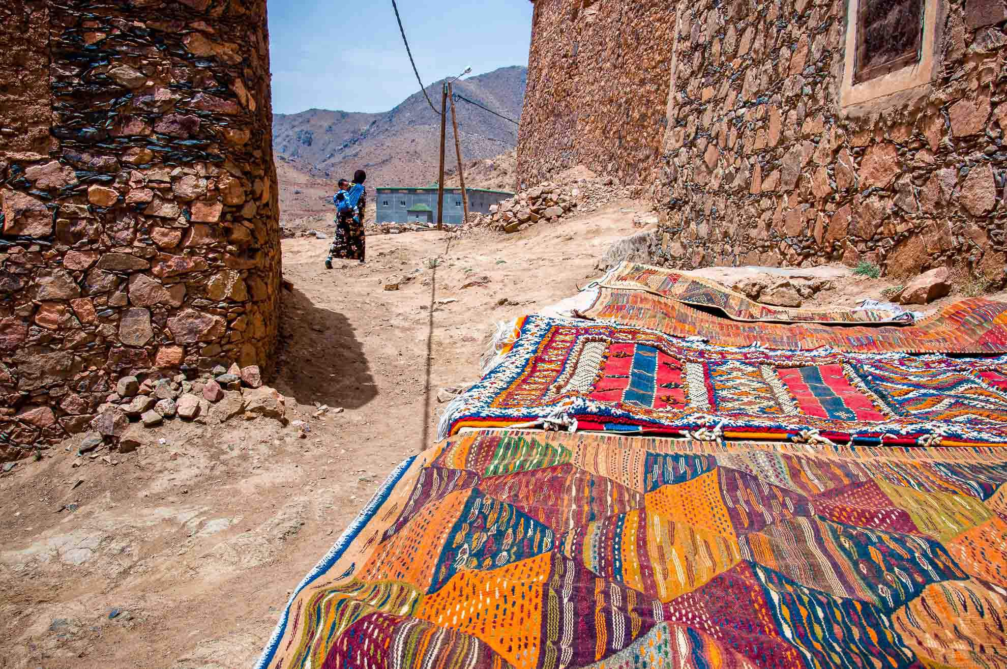 Amazigh carpets , taznakht village